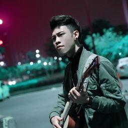 爆料广东雨神是谁啊视频,网络爆红背后的神秘人物  第1张