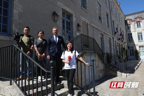 昆明爆料下雪事件视频最新,市民欢声笑语迎瑞雪  第3张