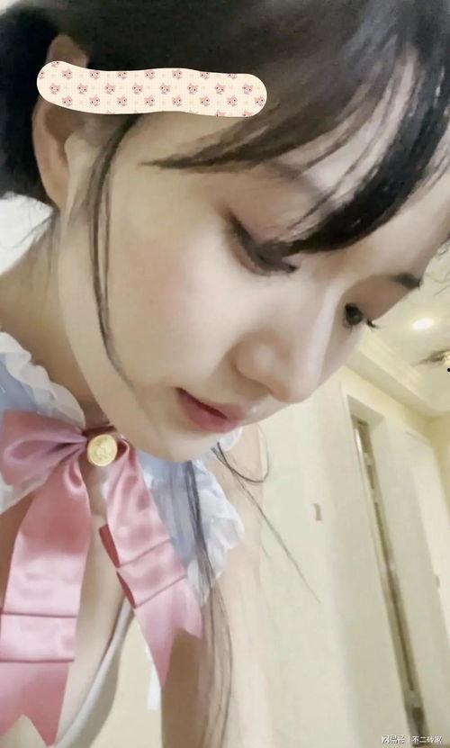 颜值网红吃瓜视频,揭秘娱乐圈幕后故事 第3张 颜值网红吃瓜视频,揭秘娱乐圈幕后故事 第3张